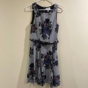 Elle size 2 floral cocktail dress